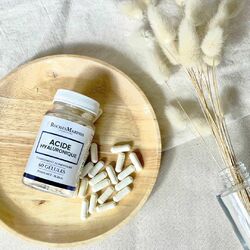 Offrez à votre peau l'éclat et l'hydratation qu'elle mérite avec notre produit Acide Hyaluronique 💊✨

Ses bienfaits : 
- Contribue à la souplesse et à la fermeté de la peau
- Aide à conserver une peau jeune 
- Action anti-âge 

Retrouvez le dans la catégorie Beauté de notre site ♥️

Et vous quel est votre geste beauté ?